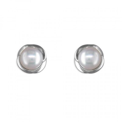 Fresh water button pearl/plain...