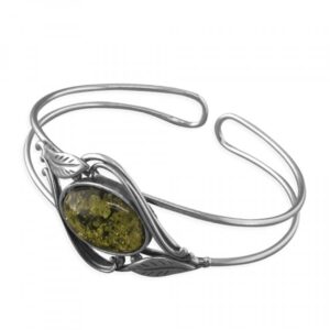 Green amber oval with leaves